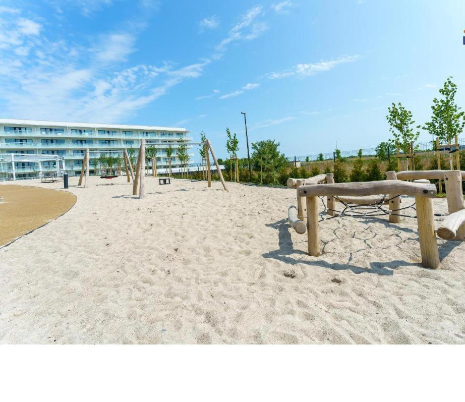 Kolobrzeg Apartamenty Polanki Aqua Z Bezplatnym Basenem, Bawialnia, Parkingiem I Fitness Dış mekan fotoğraf