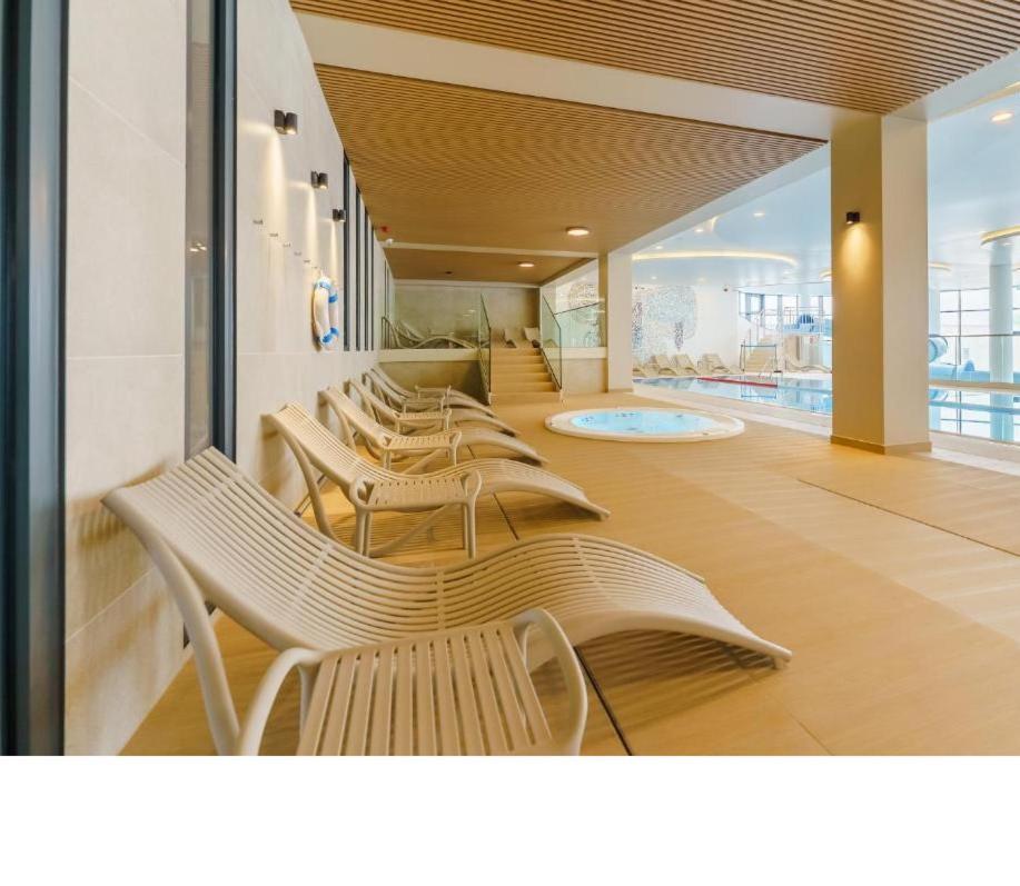 Kolobrzeg Apartamenty Polanki Aqua Z Bezplatnym Basenem, Bawialnia, Parkingiem I Fitness Dış mekan fotoğraf